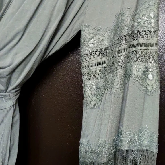 Beautiful Wrap Top - Laced Bell Sleeves - Picture 3 of 8